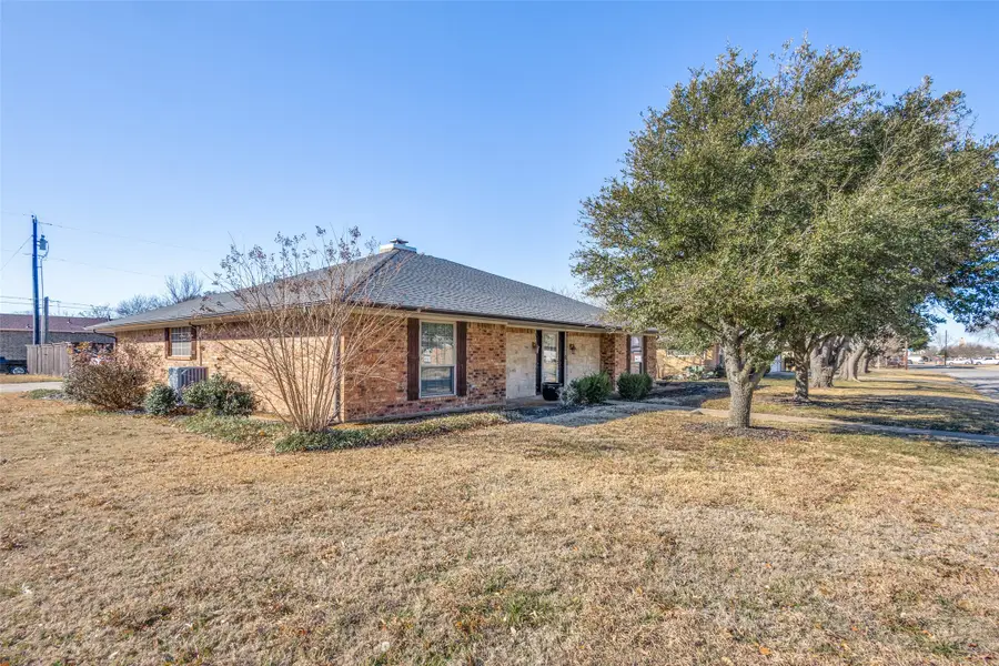 704 W Oak Street, Celina, TX 75009 - #3