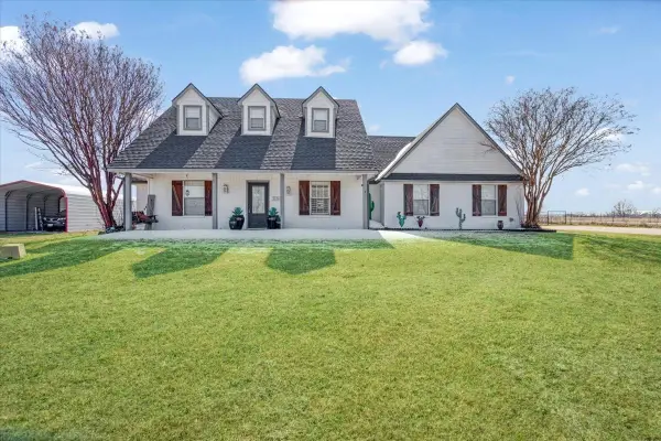 1174 Dickens, Howe, TX 75459