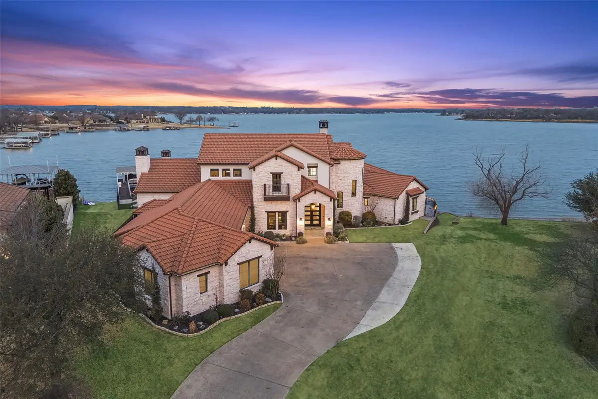 12633 Lakeview Court, Fort Worth, TX 76179 - Image #1