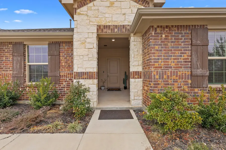 1341 Rockford Drive, Cedar Hill, TX 75104 - Image #3