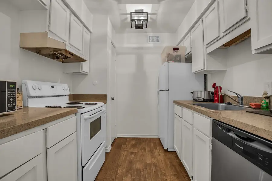 8109 Skillman Street #2024, Dallas, TX 75231 - Image #3