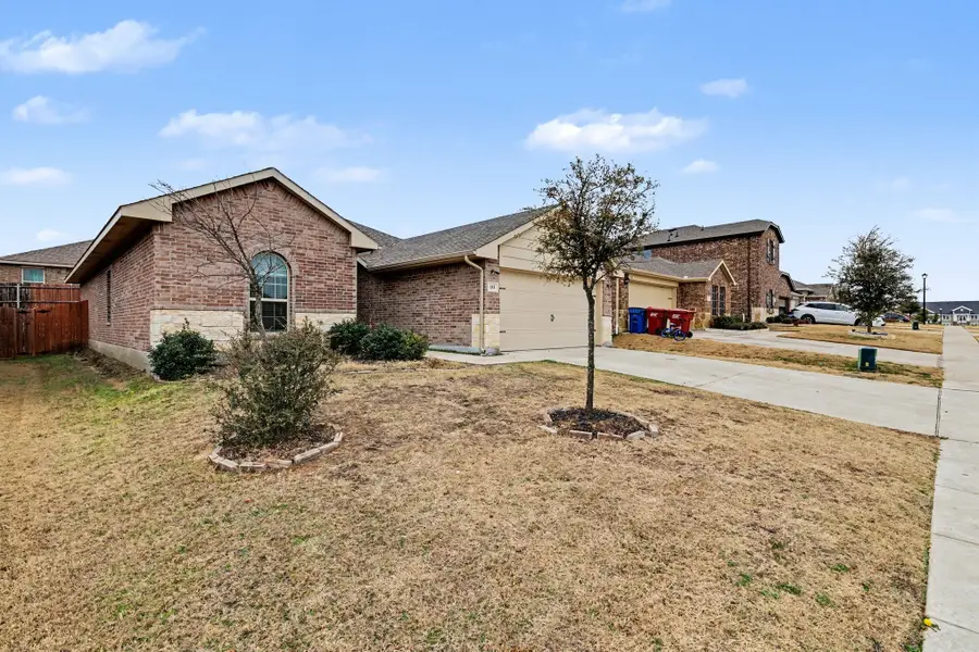 111 Dartmouth Avenue, Farmersville, TX 75442 - #2