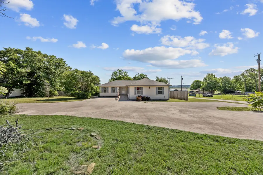 701 N 2nd Street, Cranfills Gap, TX 76637 - #3