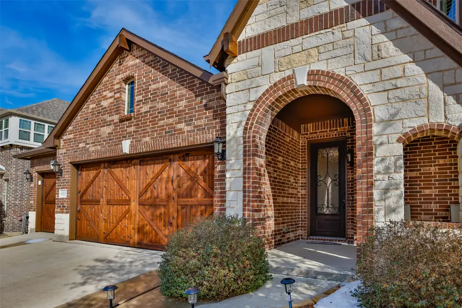 9009 Athens Drive, Justin Roanoke, TX 76226 - Image #2