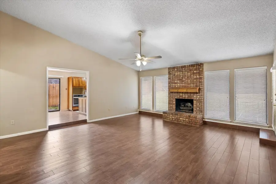 5723 Sage Bloom Drive, Arlington, TX 76017 - #2