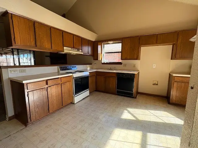 6012 Laci Lane, Wichita Falls, TX 76310 - Image #3