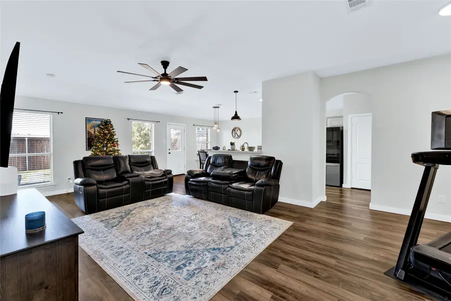 8201 Steel Dust Drive, Fort Worth, TX 76179 - Image #3