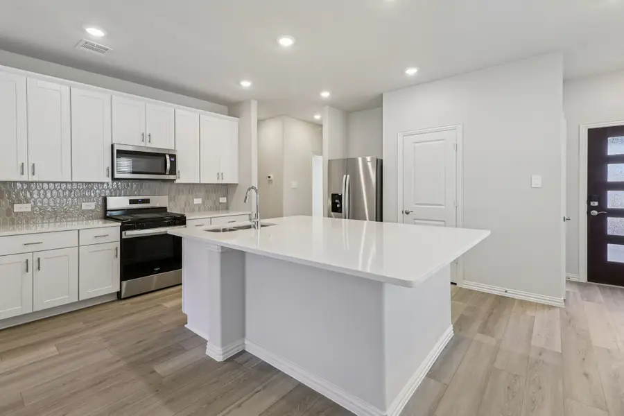 707 Dotty Drive, Princeton, TX 75071 - Image #3