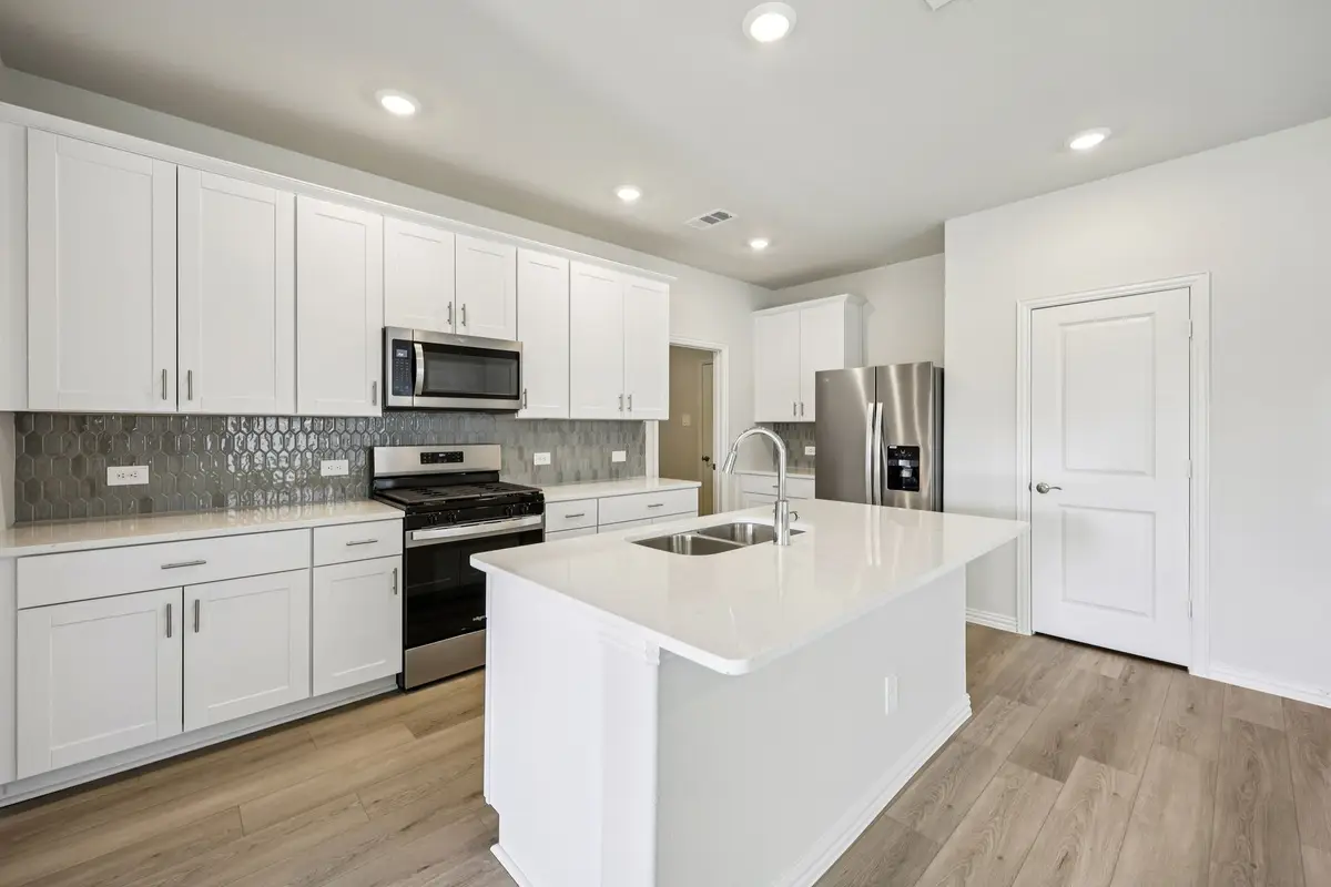 702 Dotty Drive, Princeton, TX 75071 - Image #1