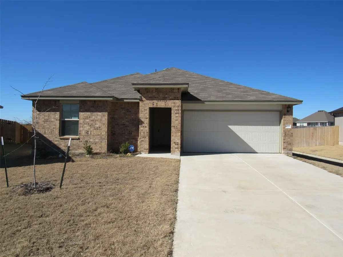 4001 Cosmos Street, Waco, TX 76655 - Image #1