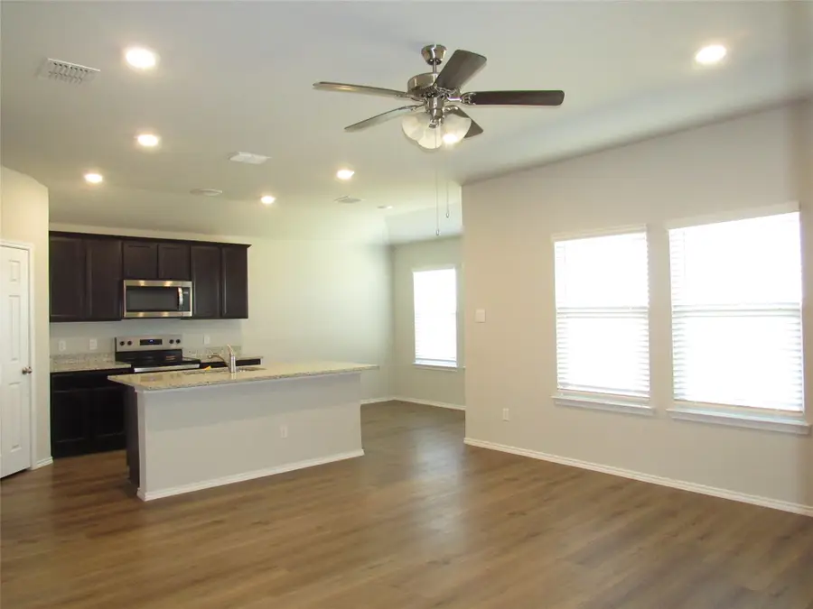 4001 Cosmos Street, Waco, TX 76655 - Image #3