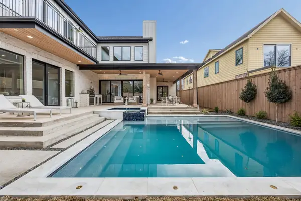 1811 Bermuda Street, Dallas, TX 75214