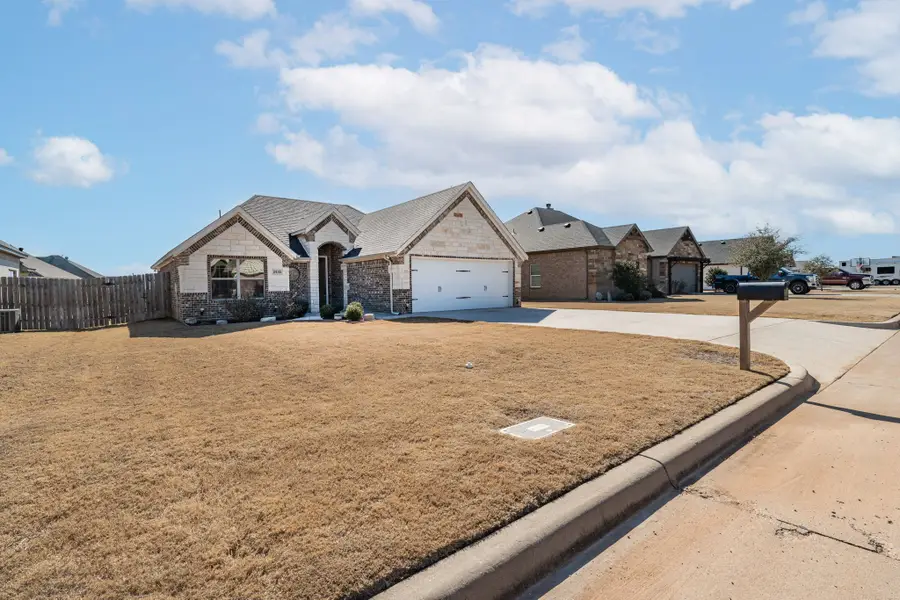 9135 Parkview Circle, Tolar, TX 76476 - #3