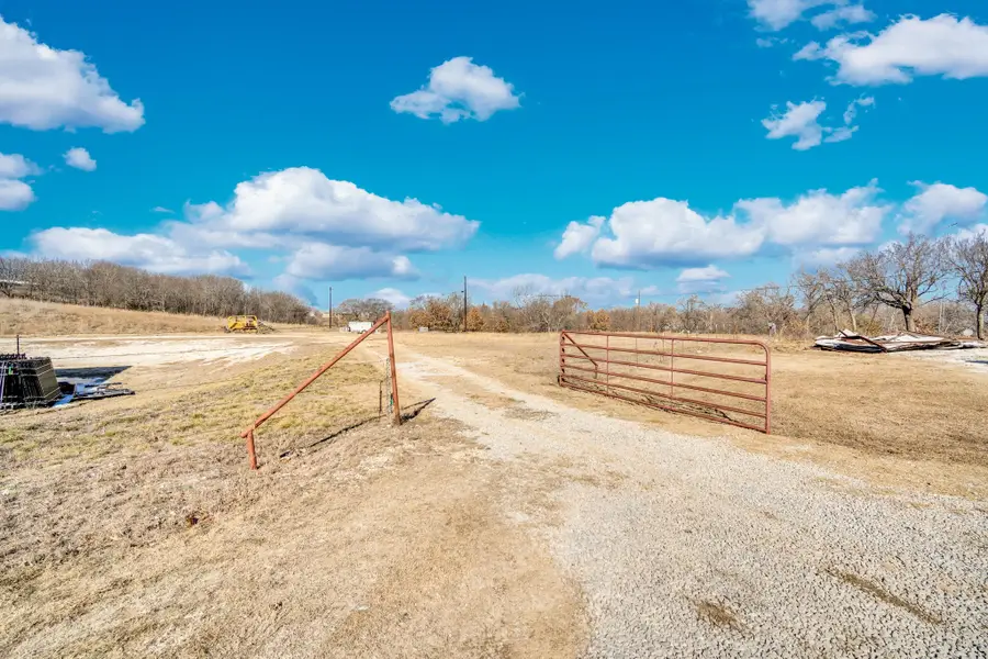 83 Baugh Road, Gainesville, TX 76240 - #3