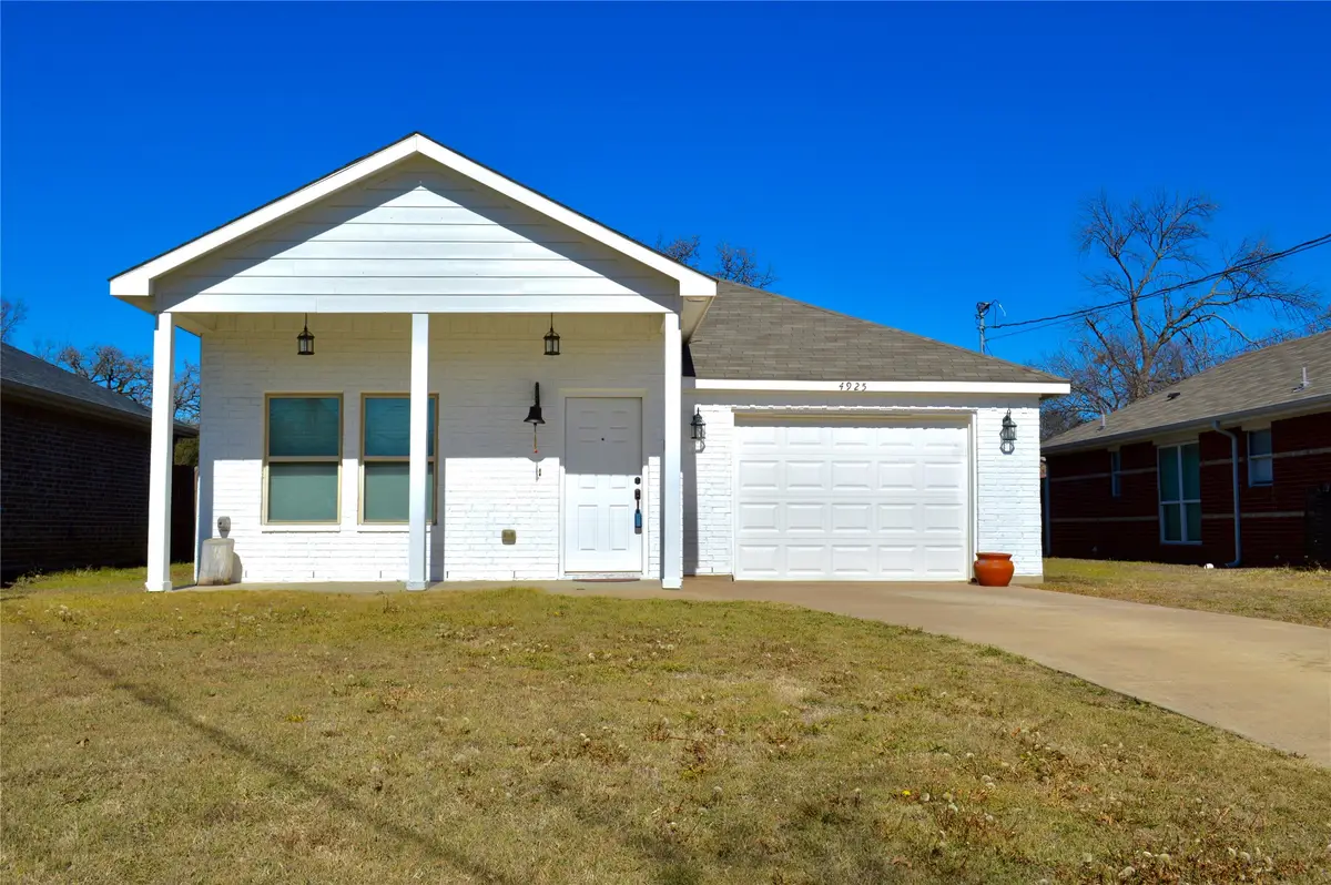 4925 Fitzhugh Avenue, Fort Worth, TX 76105 - #1