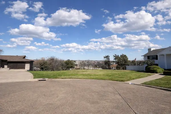 4505 Crown Knoll Circle, Dallas, TX 75232