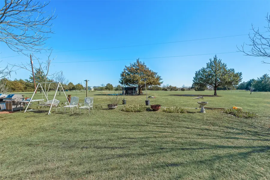 130 Meadowview Lane, Point, TX 75472 - Image #3
