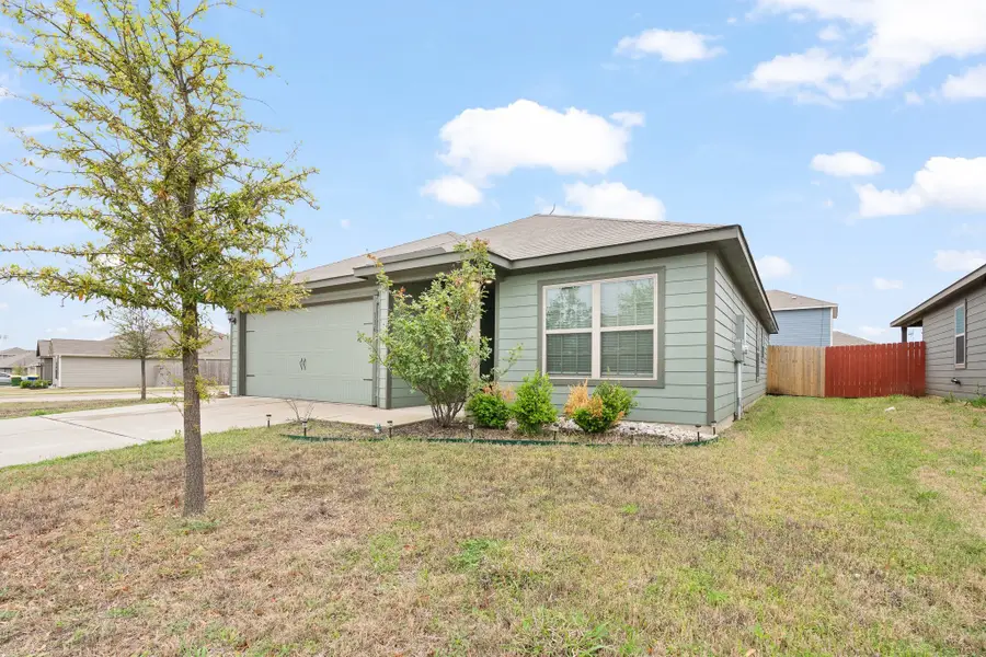 116 Austin Avenue, Venus, TX 76084 - Image #2
