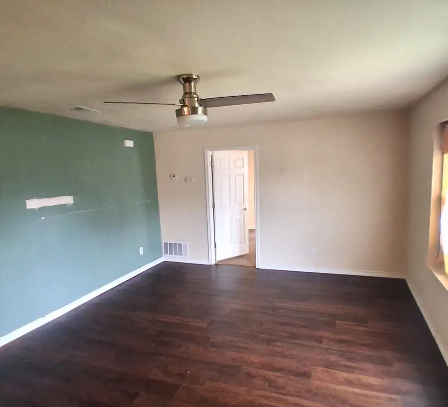 2512 Monroe Street, Commerce, TX 75428 - Image #2