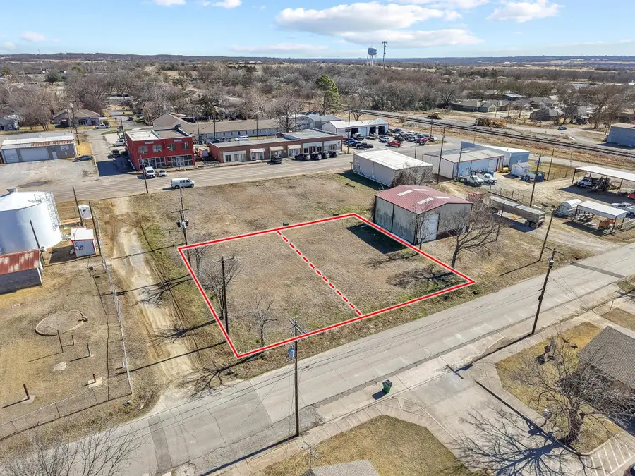 405 Grayson Street, Pottsboro, TX 75076 - #2