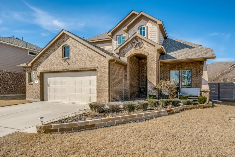 721 Meadows Drive, Argyle, TX 76226 - Image #2