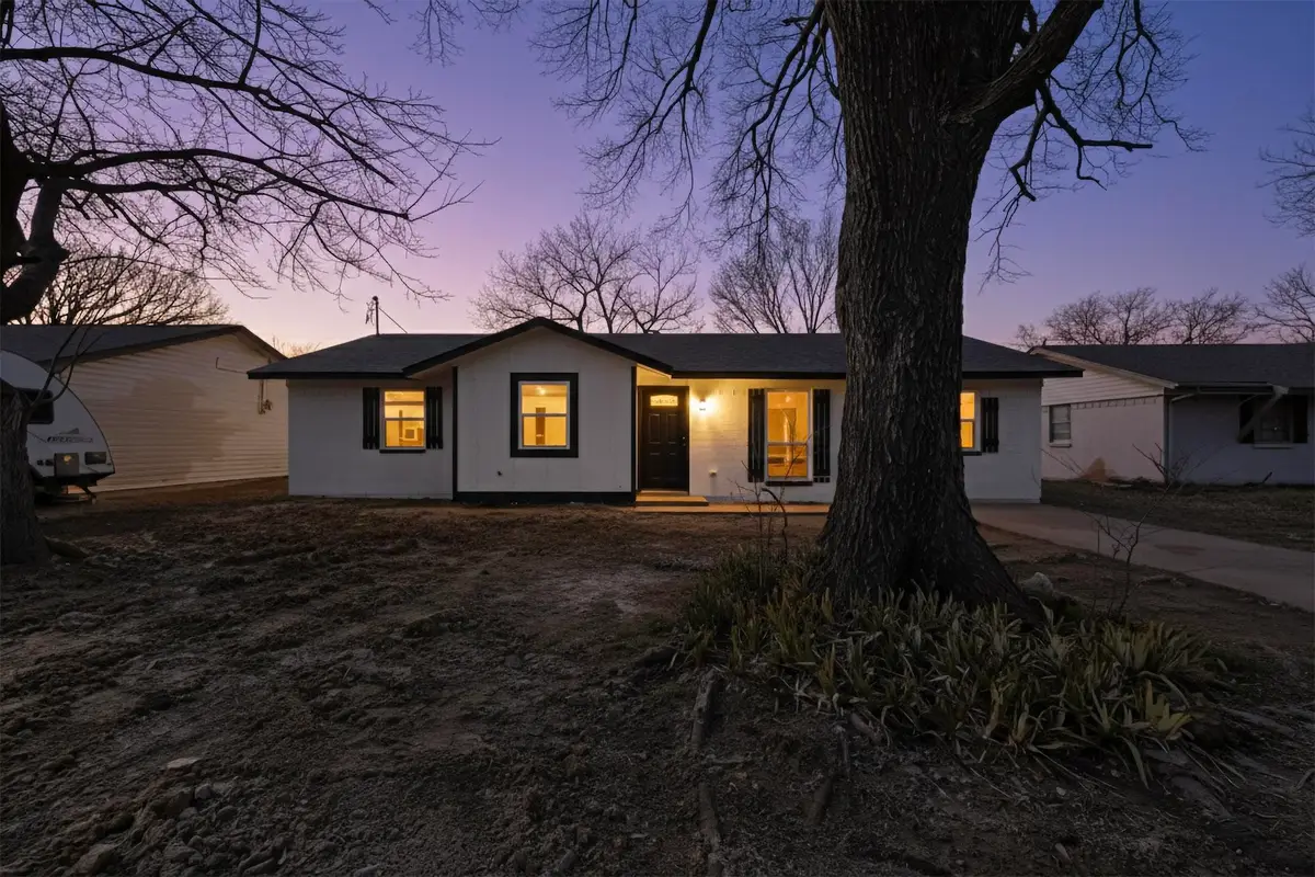 4813 Pebbleridge Drive, Balch Springs, TX 75180 - #1