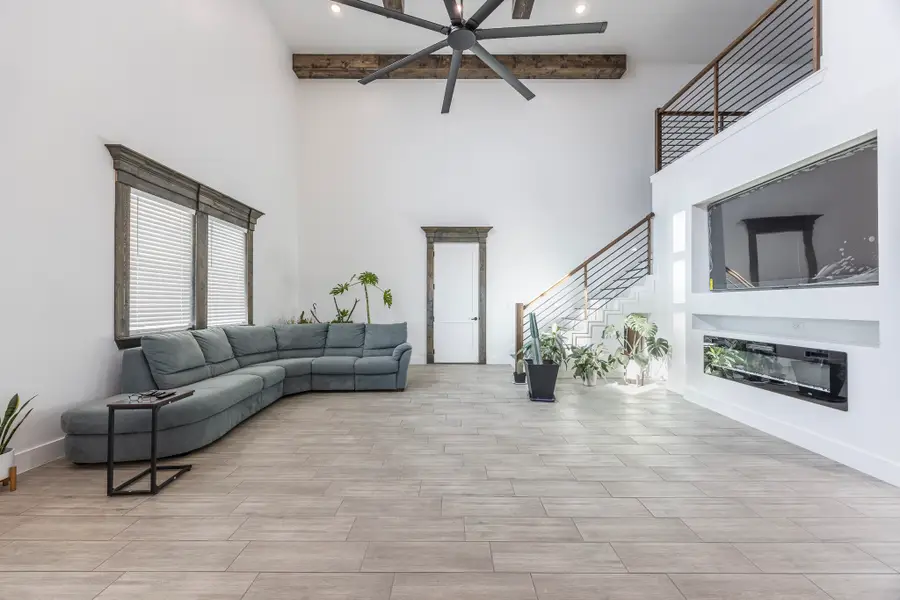 800 E Joplin Road, Bridgeport, TX 76426 - #3