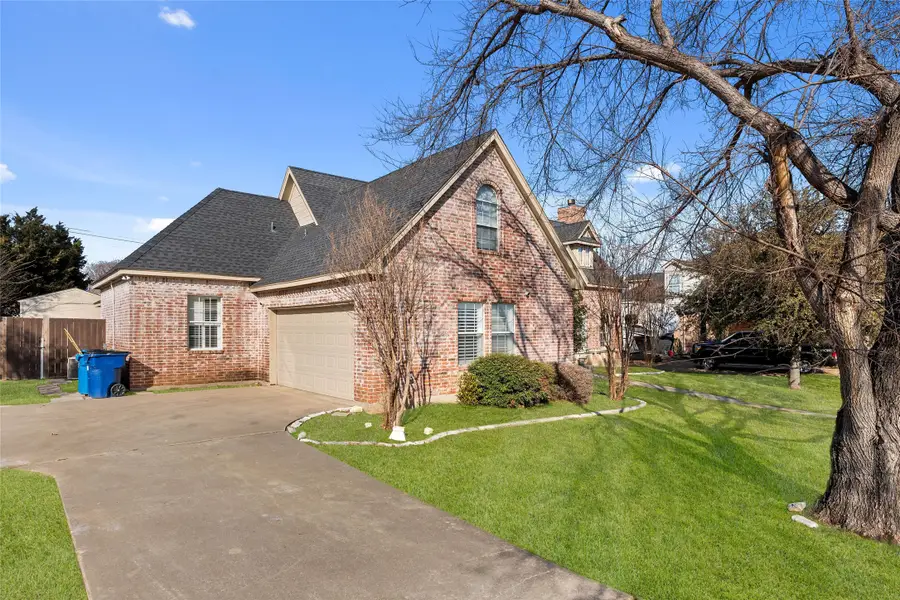 305 Parkwood Drive, Lakewood Village, TX 75068 - #3