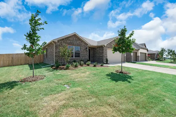 3800 Arrowchop Drive, Caddo Mills, TX 75135