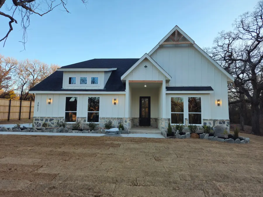 2017 Shady Creek Crossing, Azle, TX 76020 - #2