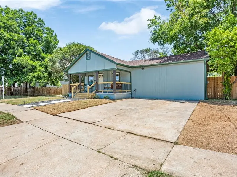 1114 Clay Avenue, Waco, TX 76706 - #2