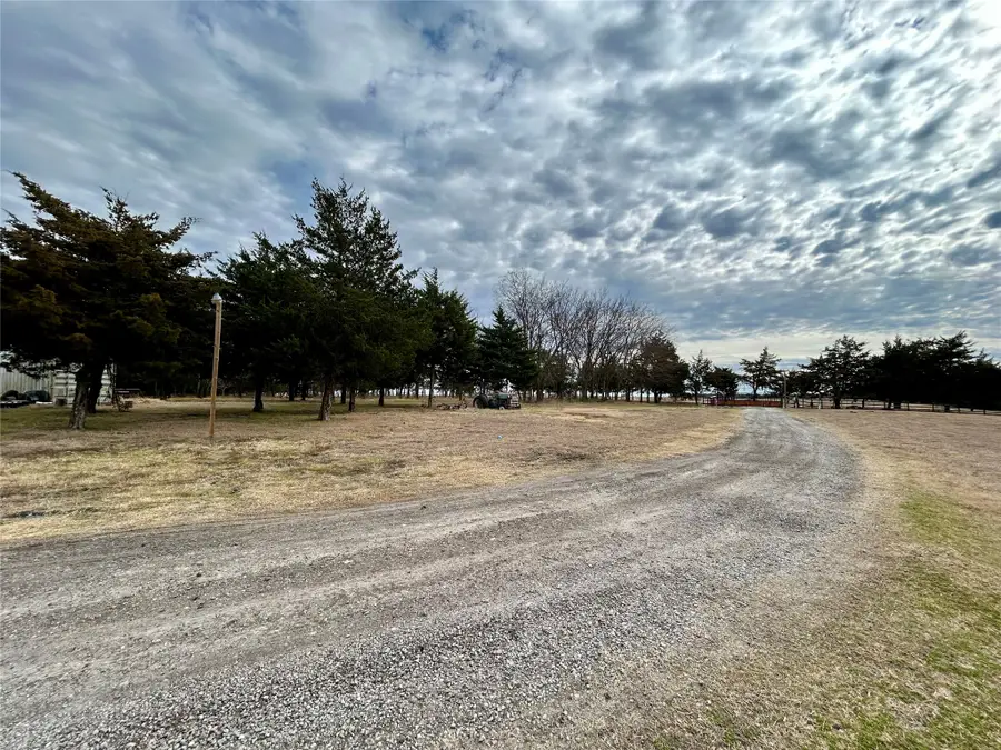 358 County Road 4519, Wolfe City, TX 75496 - #3