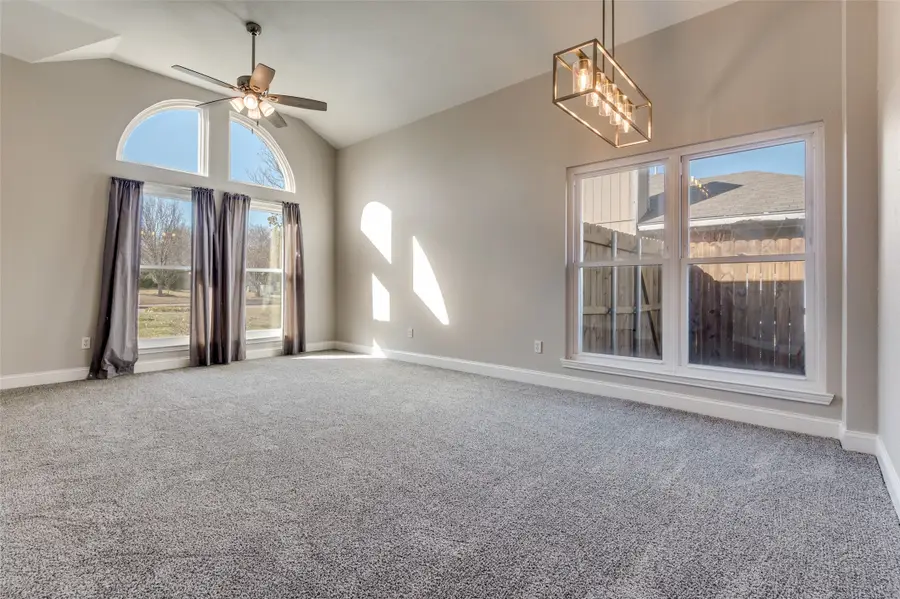 670 Honeysuckle Lane, Cedar Hill, TX 75104 - #3