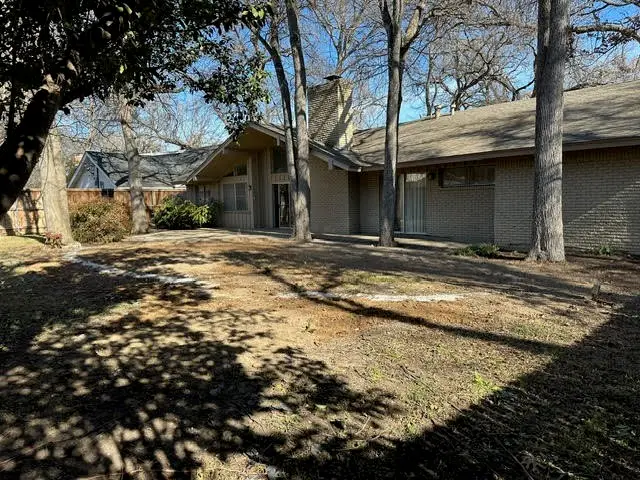 4109 Shady Creek Drive, Fort Worth, TX 76109 - Image #2