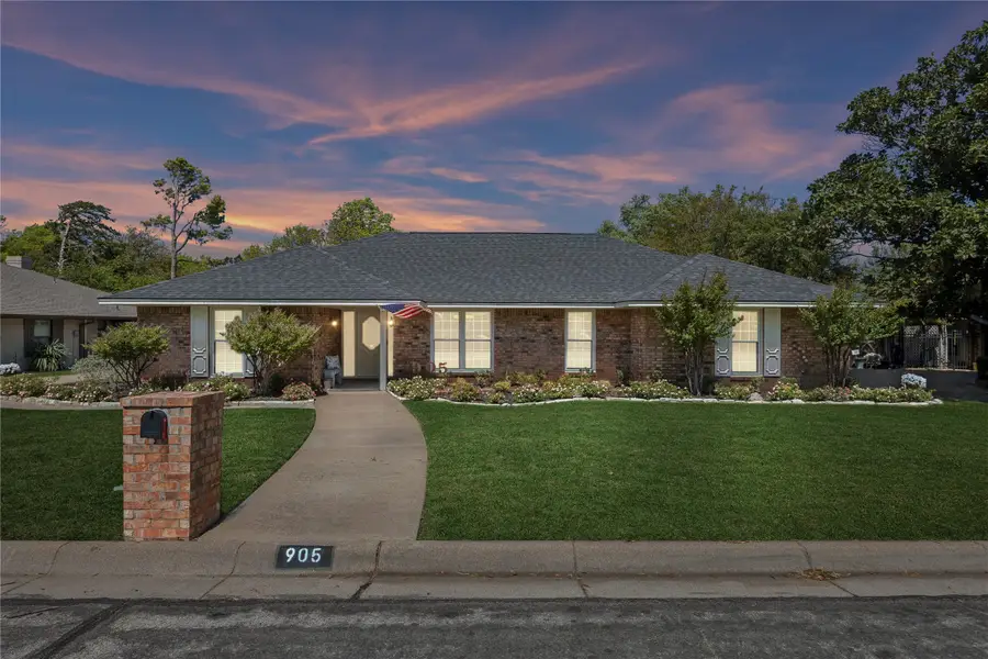 905 Bert Drive, Arlington, TX 76012 - #2