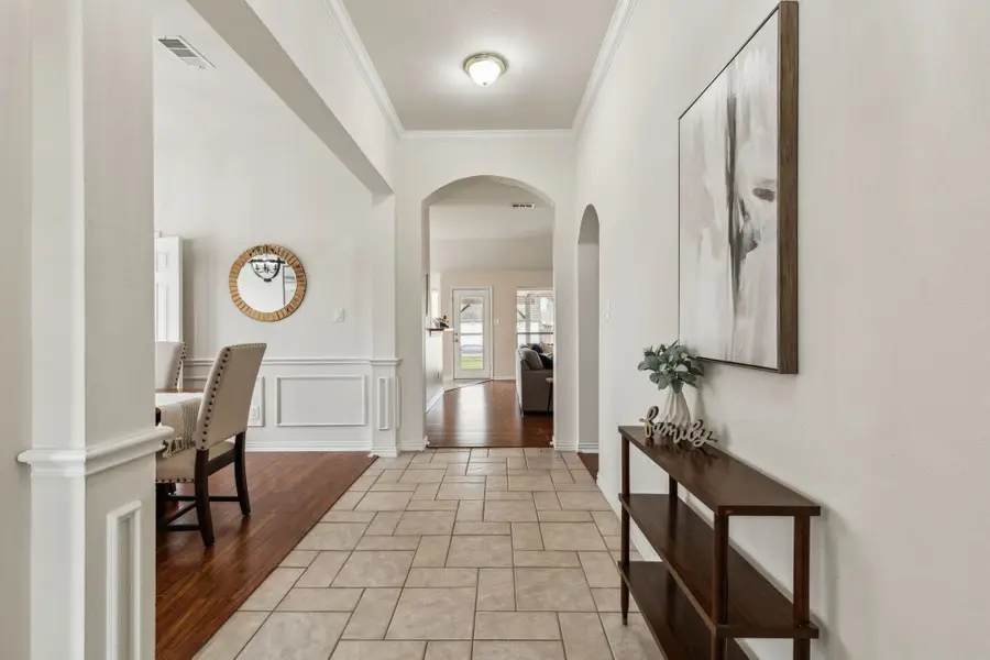 301 Cedar Circle, Shady Shores, TX 76208 - Image #3