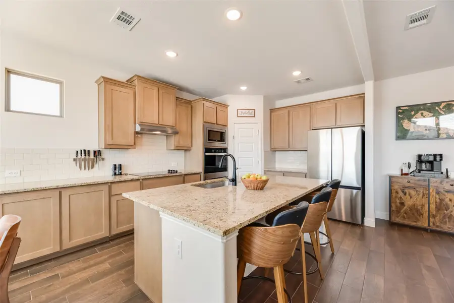 561 Randys Way, Pilot Point, TX 76258 - #2