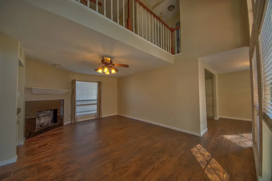 3402 Spring Willow Drive, Grapevine, TX 76051 - Image #2