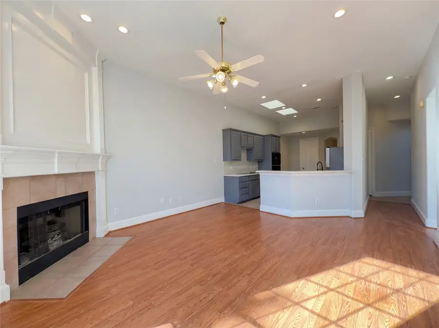 8112 Sycamore Drive, Irving, TX 75063 - #3