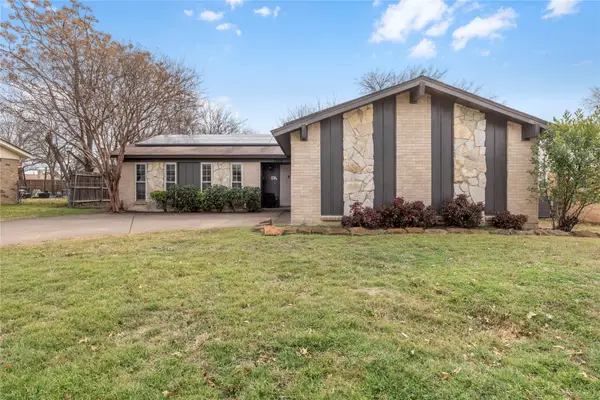 7504 Lola Drive, North Richland Hills, TX 76180