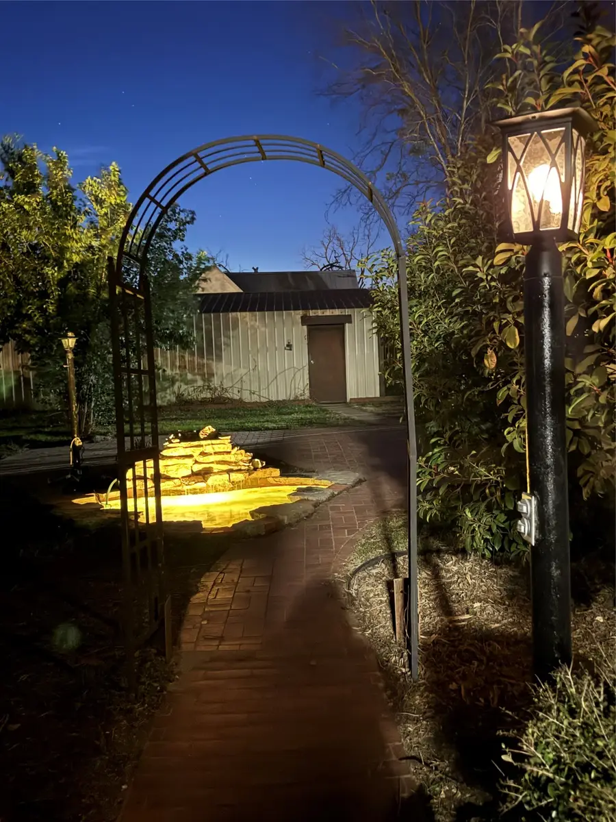 310 S Hickory, Hico, TX 76457 - #2