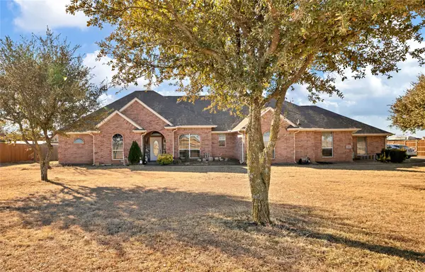 2617 Longhorn Trail, Crowley, TX 76036