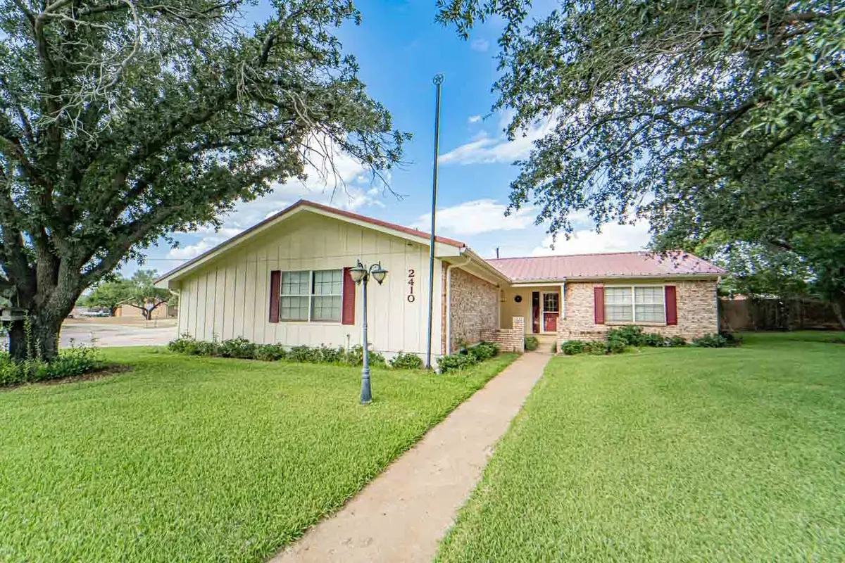 2410 Sha Lane, Breckenridge, TX 76424 - #1