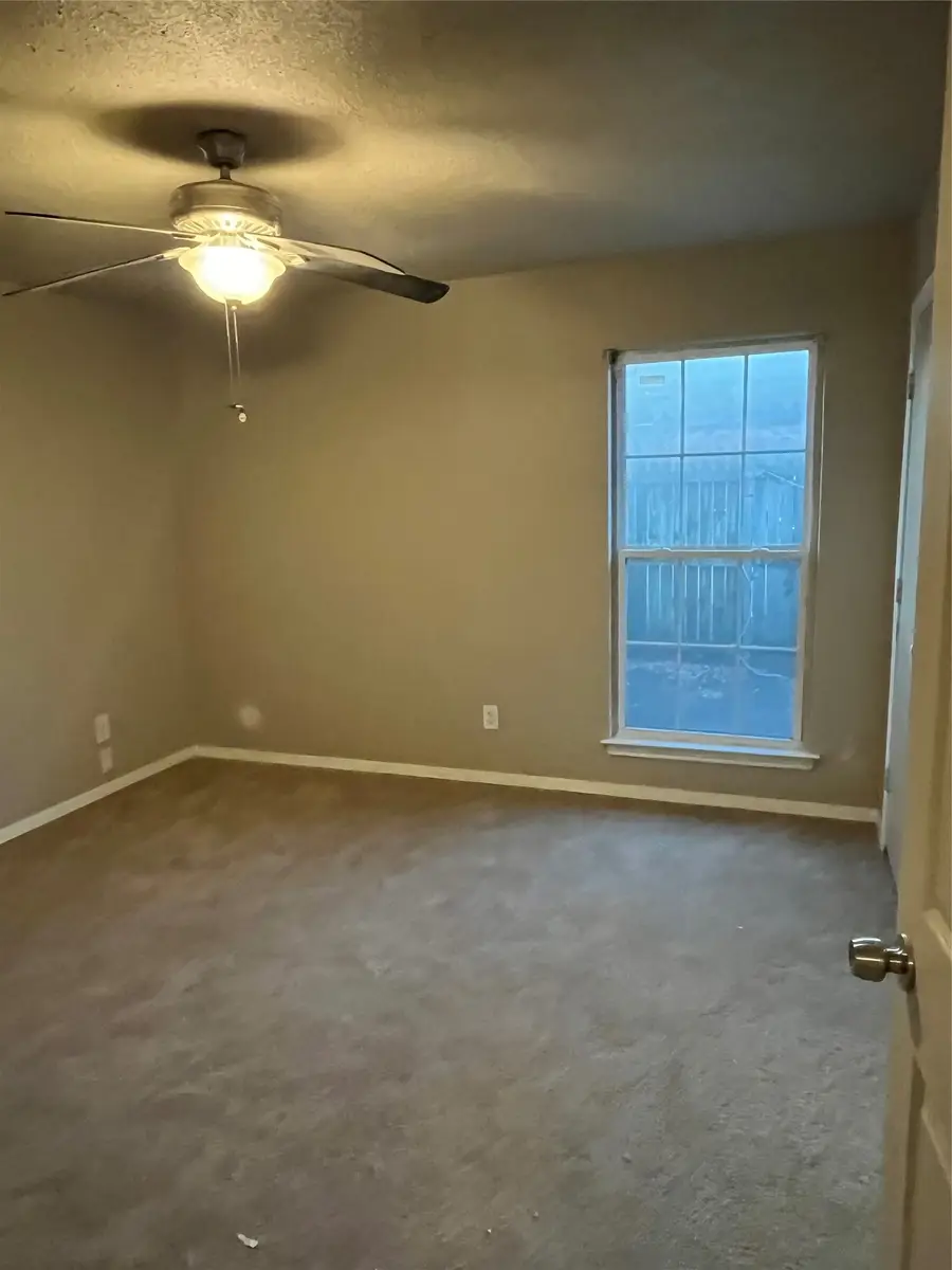 5504 Creekridge Drive, Arlington, TX 76018 - #3