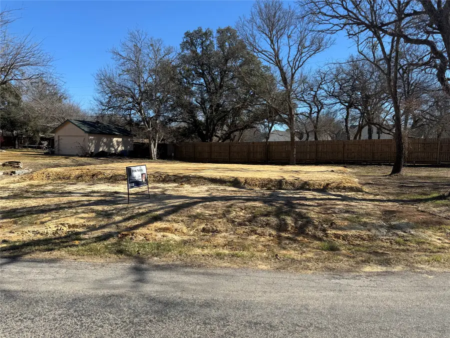 407 Shady Grove Drive, Granbury, TX 76049 - #2