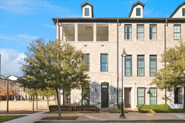 14983 Oak Street, Addison, TX 75001