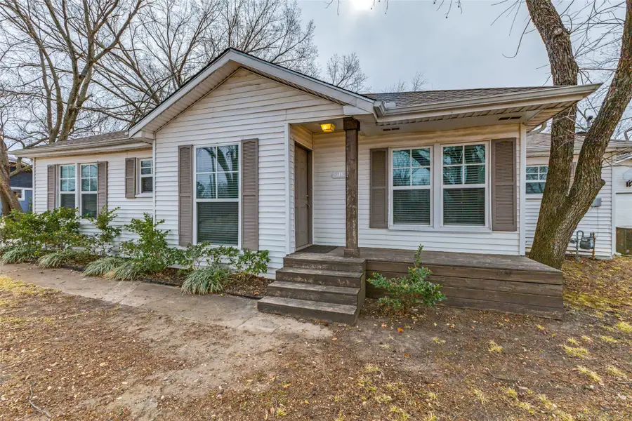 305 W Trinity Street, Forney, TX 75126 - #2