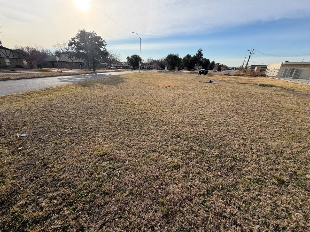 9999 Brockbank Drive, Dallas, TX 75220 - Image #1