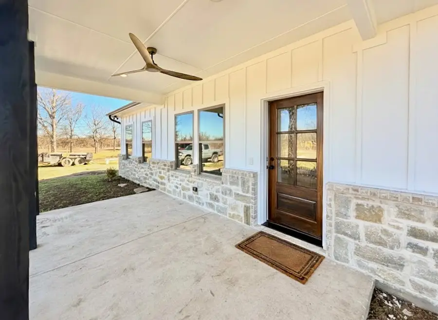 5211 SW 2385 County Road, Wortham, TX 76681 - #2