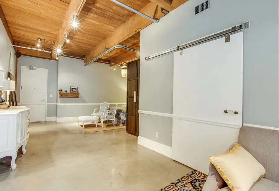 509 Elm Street #305, Dallas, TX 75202 - Image #3